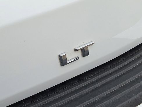 Used 2021 Chevrolet Tahoe LT image 13