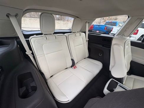 Used 2021 Lincoln Aviator Black Label w/ Dynamic Handling Package image 27