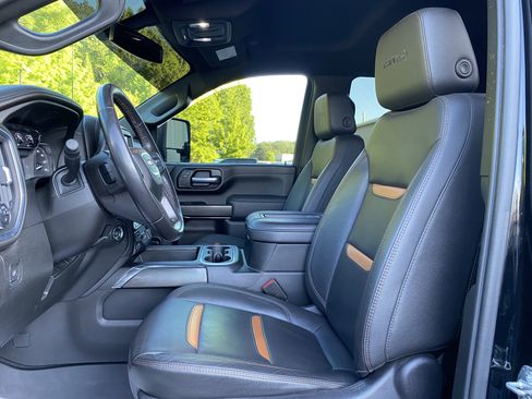 Used 2022 GMC Sierra 2500 AT4 w/ Gooseneck/5TH Wheel Package image 17