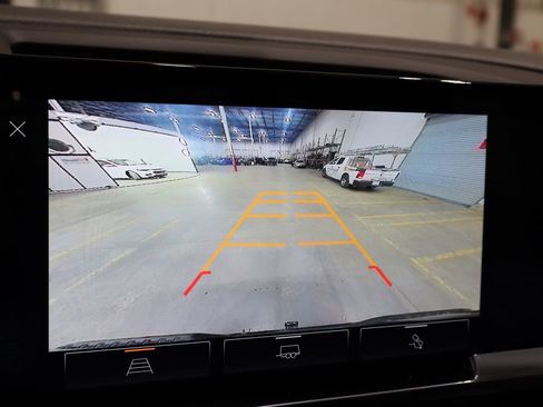 Used 2024 GMC Sierra 1500 Elevation w/ Preferred Package image 42