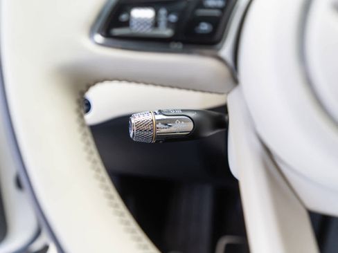 Used 2023 Bentley Continental GT S image 23