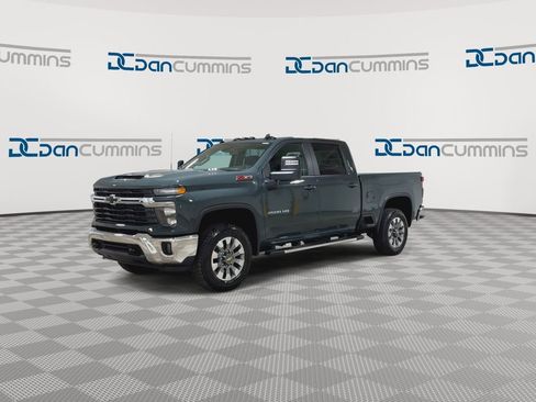 New 2026 Chevrolet Silverado 2500 LT w/ All Star Edition AWD/4WD image 4