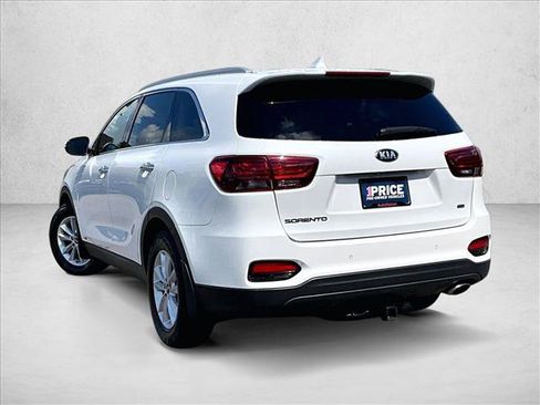 Used 2019 Kia Sorento AWD w/ LX Convenience Package image 13