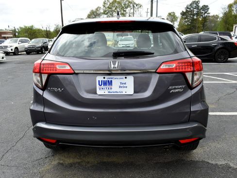 Used 2019 Honda HR-V Sport image 7
