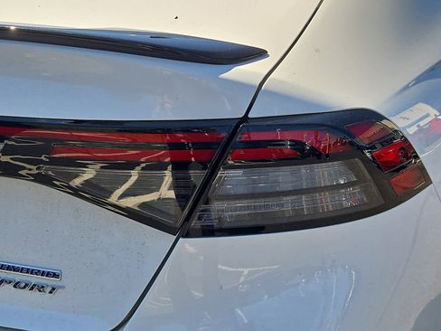 Used 2024 Honda Accord Sport image 12