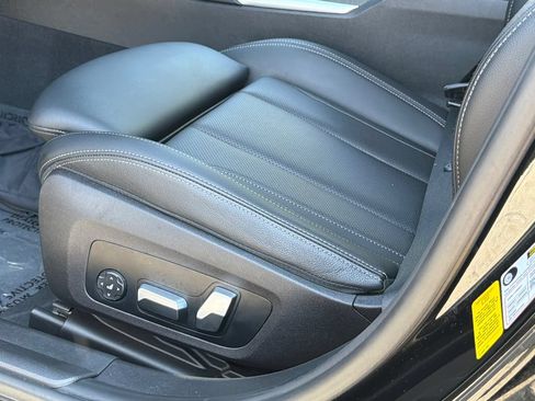 Used 2023 BMW 330i Sedan w/ Driving Assistance Package RWD image 30