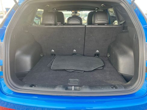 Used 2025 Jeep Compass Limited image 31