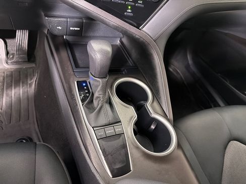 Used 2023 Toyota Camry LE FWD image 17