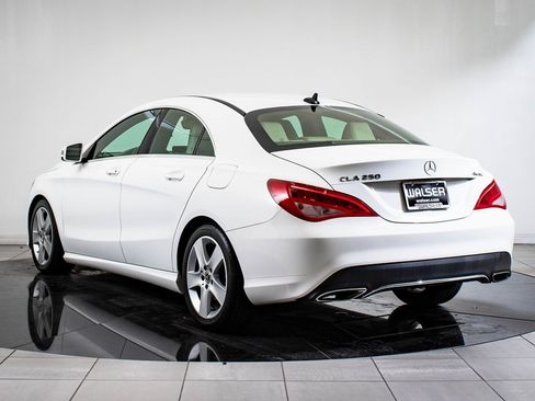 Used 2019 Mercedes-Benz CLA 250 4MATIC image 11