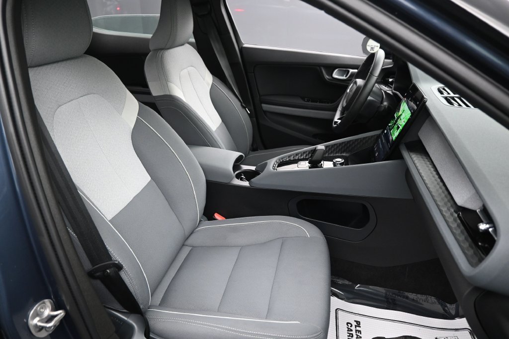 Used 2024 Polestar Polestar 2 AWD/4WD image 26