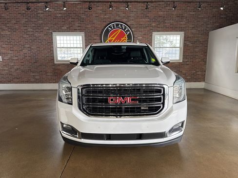 Used 2020 GMC Yukon XL SLE w/ SLE Value Package image 11