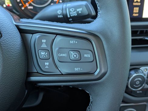 New 2026 Jeep Gladiator Sport image 28