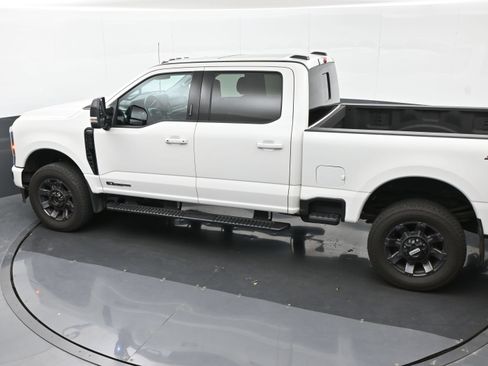 Used 2024 Ford F250 Lariat w/ Lariat Ultimate Package AWD/4WD image 31