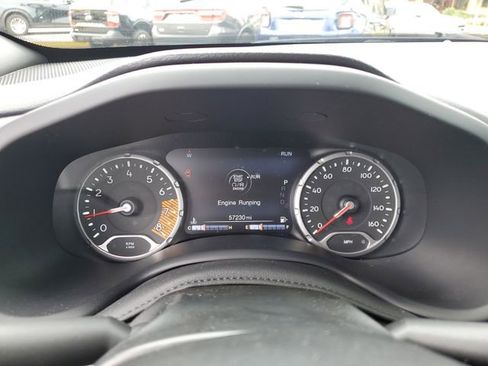 Used 2021 Jeep Renegade Latitude image 19