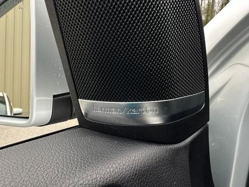 Used 2018 Mercedes-Benz GLS 550 4MATIC image 16