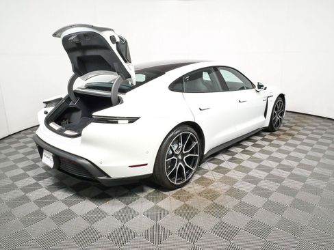 New 2026 Porsche Taycan RWD image 31