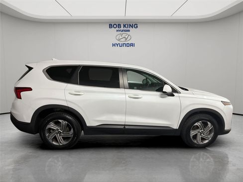 Used 2021 Hyundai Santa Fe SE FWD image 6