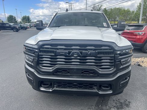 New 2026 RAM 2500 Tradesman AWD/4WD image 3