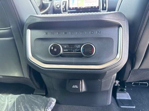 New 2026 Ford Expedition Max Active AWD/4WD image 19