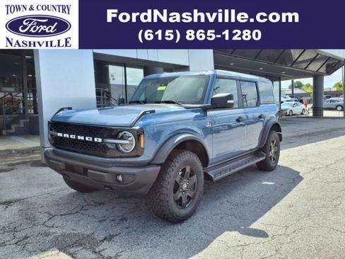 New 2025 Ford Bronco Outer Banks AWD/4WD image 1