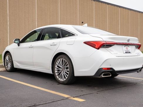 Used 2021 Toyota Avalon Limited w/ Advanced Safety Package AWD/4WD image 7