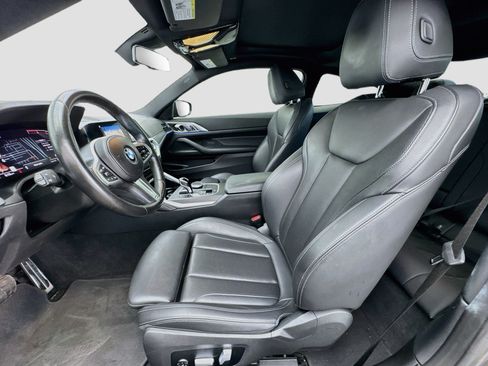 Used 2022 BMW 430i Coupe w/ M Sport Package RWD image 13