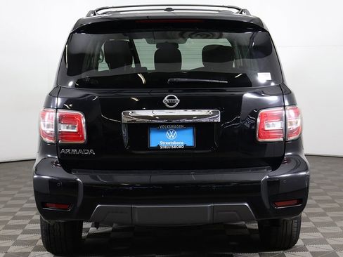 Used 2019 Nissan Armada SV image 11