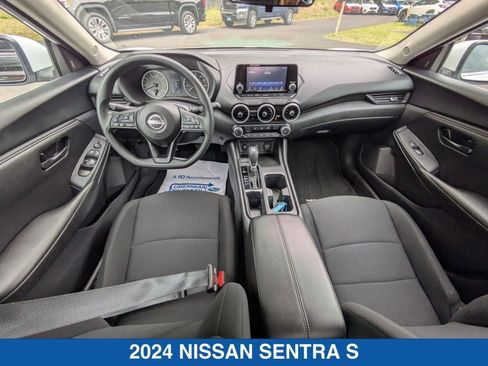Used 2024 Nissan Sentra S image 31