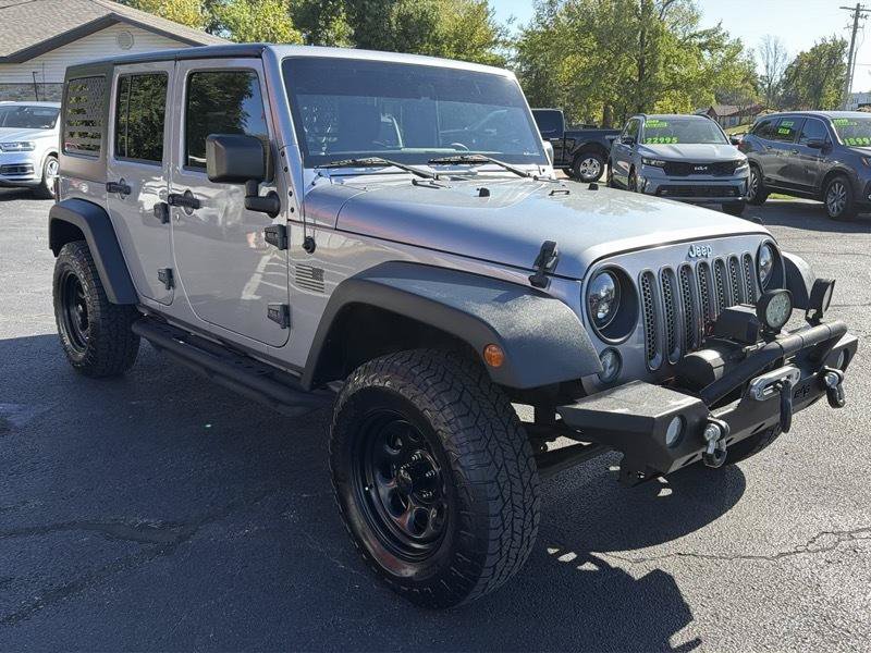 Used 2015 Jeep Wrangler Unlimited Sport w/ Quick Order Package 24S AWD/4WD image 3