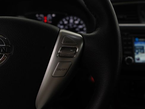 Used 2015 Nissan Sentra SL w/ SL Premium Package image 19