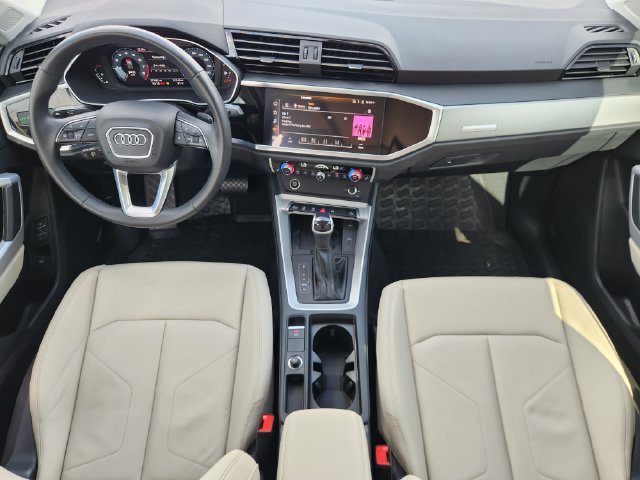 Used 2024 Audi Q3 2.0T Premium Plus w/ Premium Plus Package AWD/4WD image 26