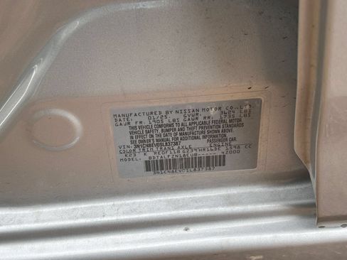 Used 2025 Nissan Versa SV FWD image 22