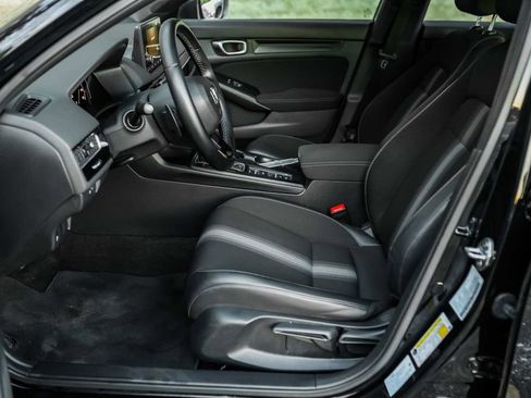 Used 2023 Honda Civic Sport image 24