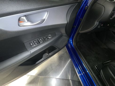 Certified 2023 Kia Forte LXS image 16