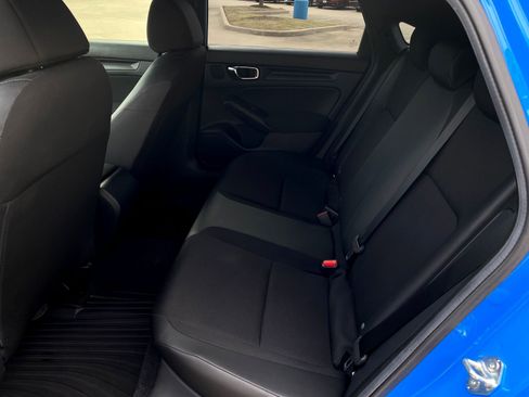 Used 2025 Honda Civic Sport image 29