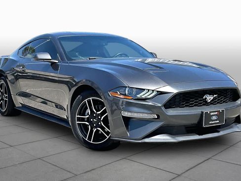 Used 2020 Ford Mustang Coupe w/ Equipment Group 101A RWD image 3