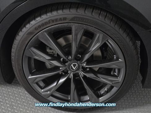 Used 2021 Lexus IS 350 F Sport RWD image 10