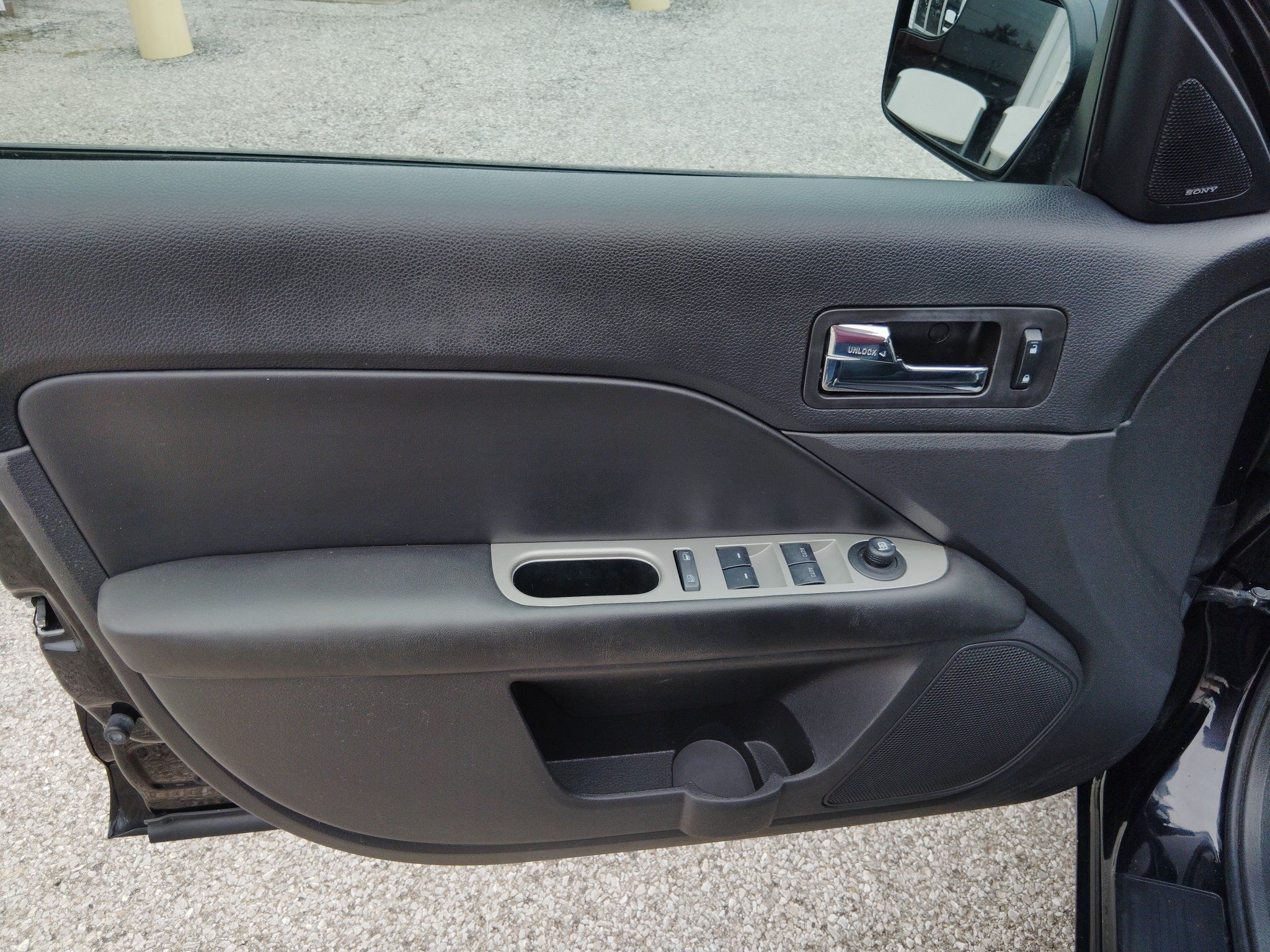 Used 2012 Ford Fusion SEL FWD image 11