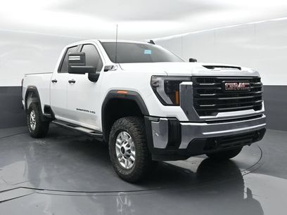 Used 2024 GMC Sierra 2500 Pro w/ Convenience Package