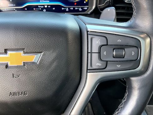 Used 2022 Chevrolet Silverado 1500 LTZ AWD/4WD image 25