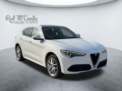 Used 2021 Alfa Romeo Stelvio Ti w/ Premium Package image 7