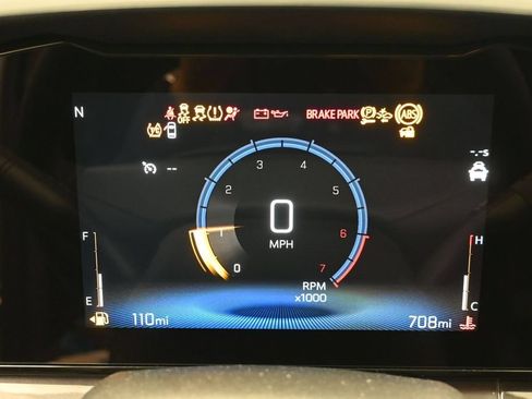 Used 2026 Chevrolet Trax ACTIV FWD image 11