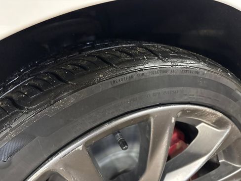 Used 2021 Cadillac CT5 Sport w/ Climate Package image 12