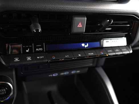 Used 2025 Toyota Land Cruiser 1958 image 25