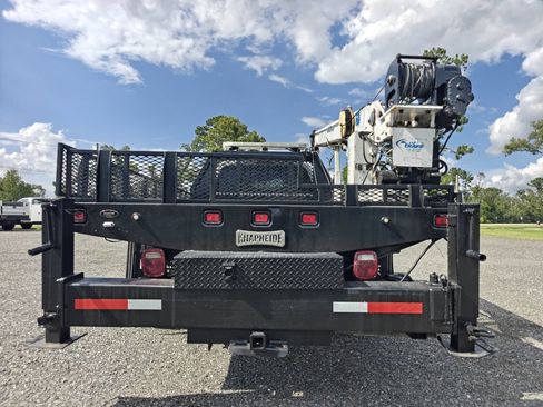 Used 2016 Ford F550 4x4 Regular Cab Super Duty image 7