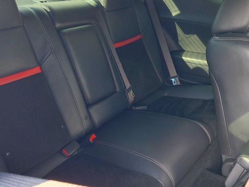 Used 2013 Dodge Challenger SRT8 RWD image 10