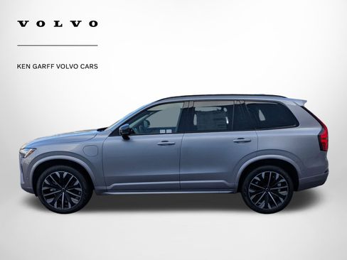 New 2026 Volvo XC90 T8 Ultra w/ Protection Package image 7