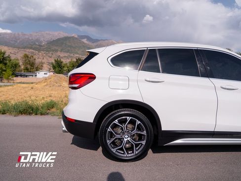 Used 2020 BMW X1 xDrive28i image 11