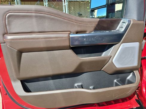 New 2026 Ford F350 King Ranch w/ Chrome Package image 28