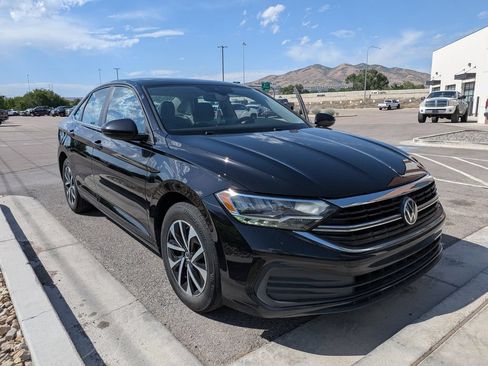 Used 2023 Volkswagen Jetta S w/ Driver Assistance Package FWD image 1